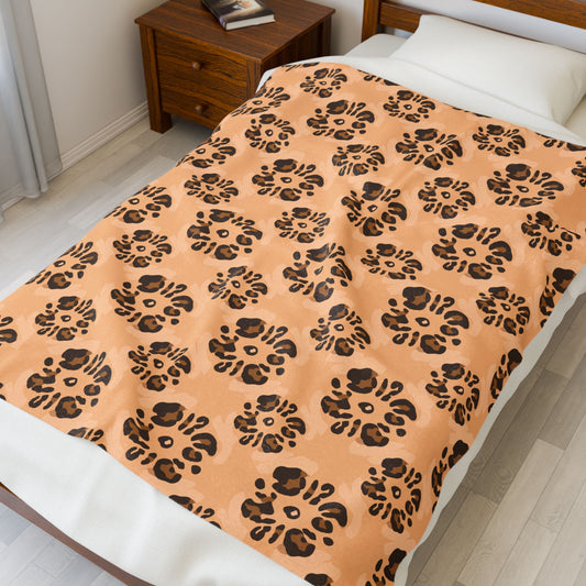 Plush Blanket - Unique Leopard Print Design